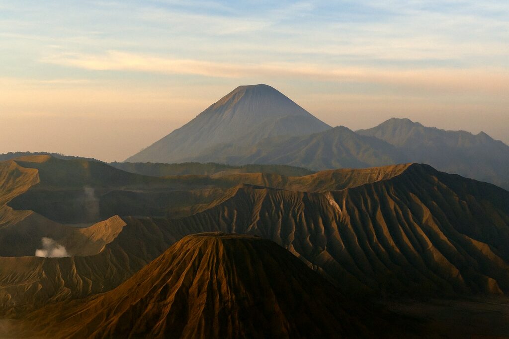 Akhirnya: Indonesia mencabut persyaratan vaksinasi untuk orang asing
