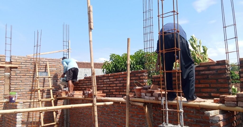 Renovation require new land permit