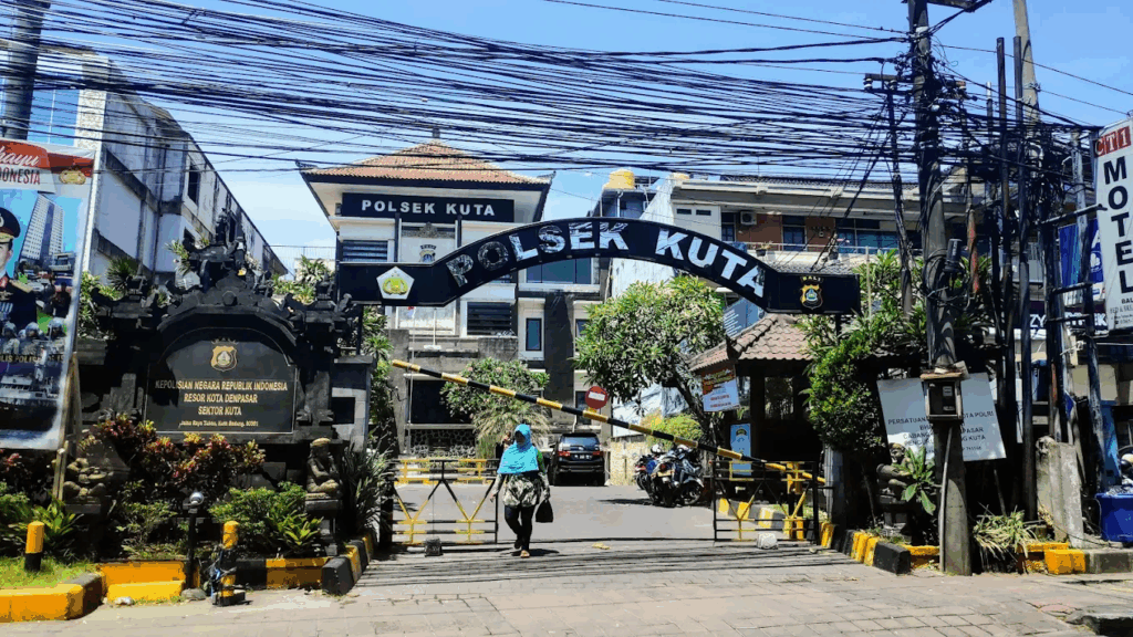 Surat tanda melapor polsek kuta